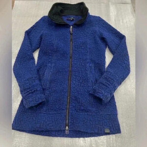 Women's Blue Zip-Front Cozy Jacket